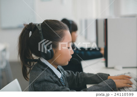 primary school child primary school child 24110599
