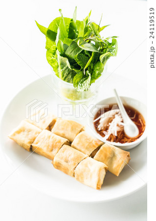Spring rolls 24119519