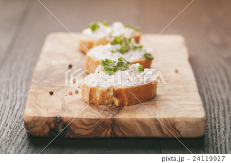 crunchy baguette slices with cream cheese crunchy baguette slices with cream cheese 24119927