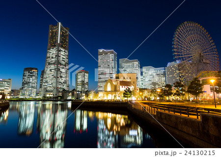 Yokohama skyline at night 24130215