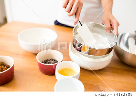 Baking cookies at home Baking cookies at home 24132309