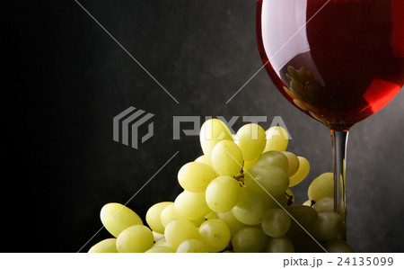 food and drink 24135099
