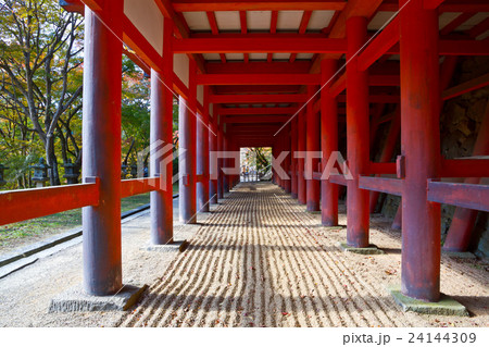 談山神社の神廟拝所の柱 談山神社の神廟拝所の柱 24144309