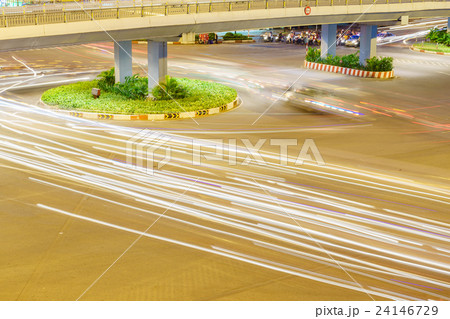 Circulation at Hang Xanh intersection flyover 24146729