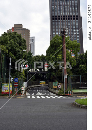 首都高速道路の芝公園ランプ出口 24149376