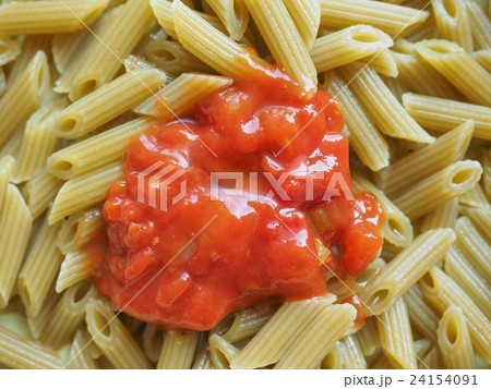 Penne pasta with tomato Penne pasta with tomato 24154091