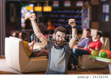 Happy man 24156240