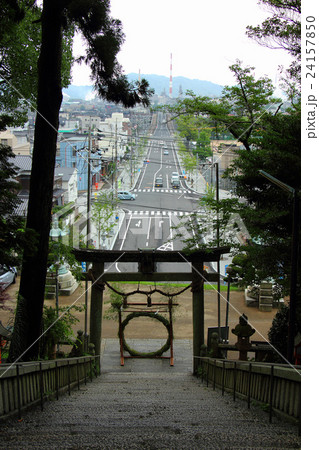 山﨑八幡宮 二の鳥居と茅輪神事 山﨑八幡宮 二の鳥居と茅輪神事 24157850