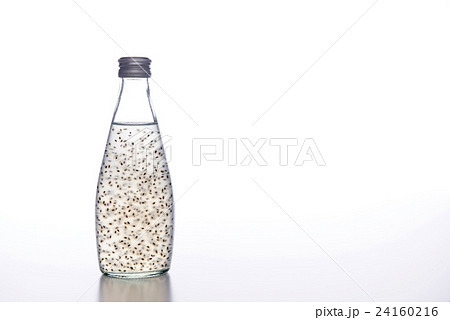 バジルシードドリンク 24160216