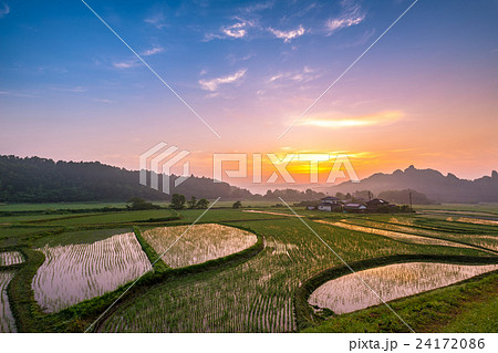 早朝の田染荘 早朝の田染荘 24172086