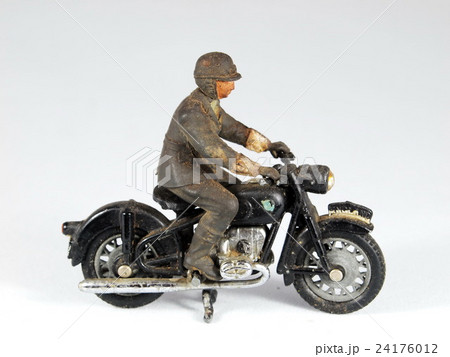 Antique Motorcycle Toy 24176012