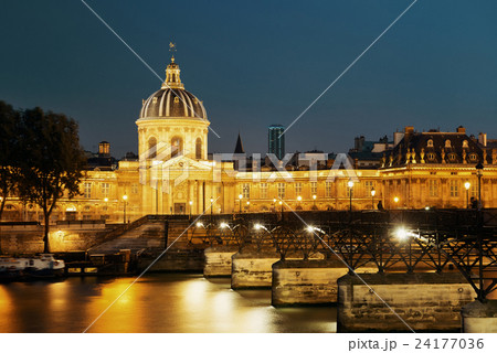 River Seine River Seine 24177036