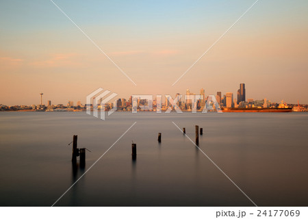 Seattle skyline 24177069