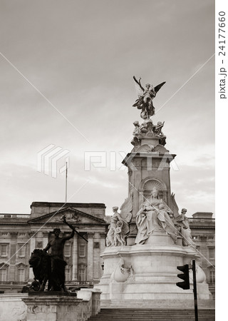 Buckingham Palace Buckingham Palace 24177660