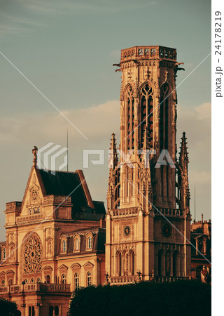 Saint-Germain 24178219