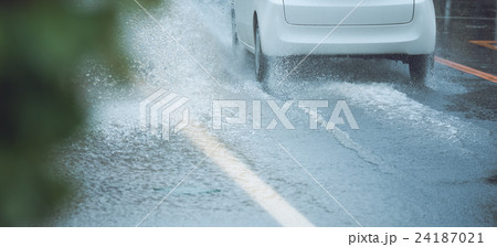 台風イメージ. 24187021