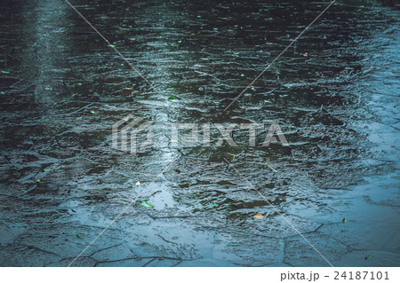 台風イメージ. 24187101