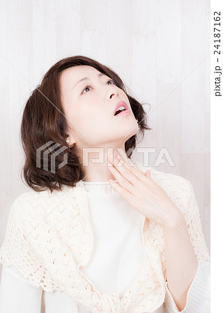 風邪 女性 風邪 女性 24187162