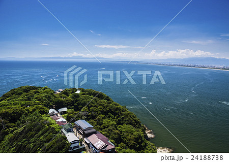江ノ島の半島　江島神社奥津宮　恋人の丘 24188738