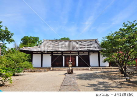 新薬師寺の本堂：奈良 24189860