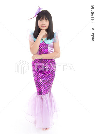 Asian girl in fantasy mermaid costume 24190469