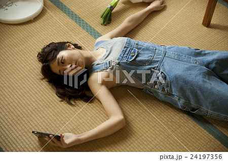 女性　ポートレート　 24197356