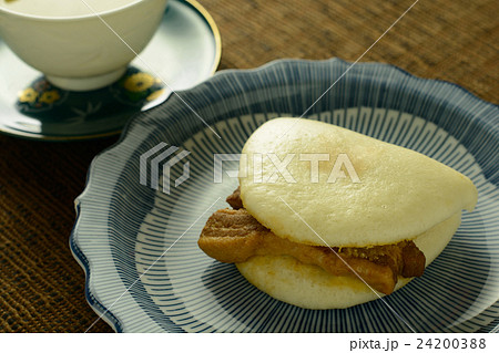 角煮まんじゅう 24200388