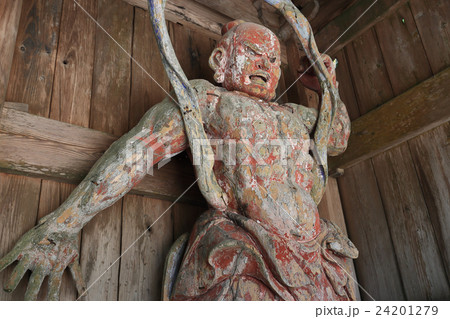 四国別格霊場第一番札所「大山寺」仁王像 阿形 24201279