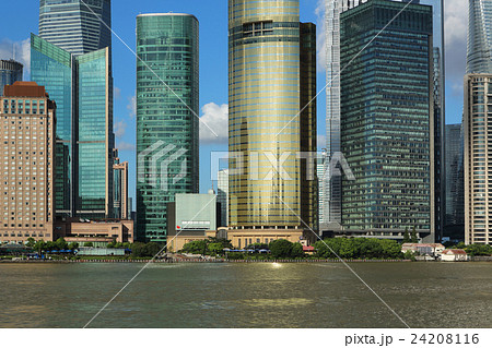 上海陸家嘴高層ビル 24208116