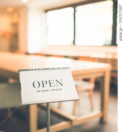 商業施設　撮影協力：TENOHA DAIKANYAMA 24257387