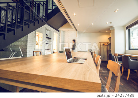 商業施設　撮影協力：TENOHA DAIKANYAMA 24257439