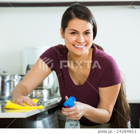 brunette dusting in kitchen brunette dusting in kitchen 24264651