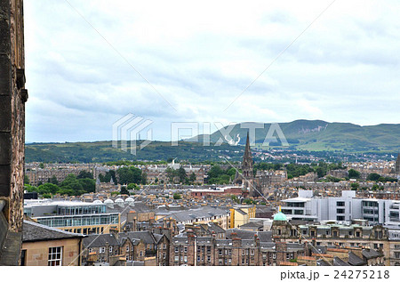 エディンバラ城から見渡せる新市街の眺め エディンバラ城から見渡せる新市街の眺め 24275218