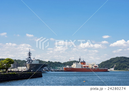 護衛艦いずも 南極観測船しらせ 護衛艦いずも 南極観測船しらせ 24280274