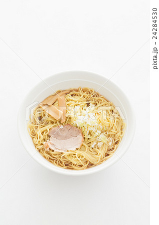 醤油ラーメン 白バック 醤油ラーメン 白バック 24284530