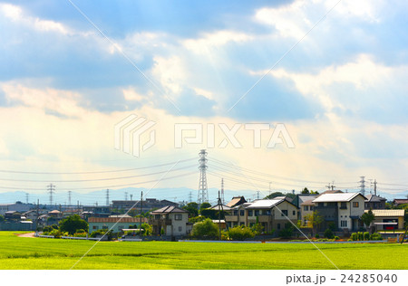 田園と鉄塔 24285040