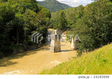 第四音更川橋梁（国道から見て右側） 24285699