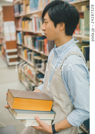 primary school child 24287329