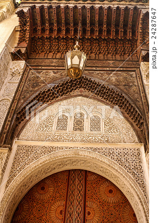 Detail of the beautiful tile mosaic decoration Detail of the beautiful tile mosaic decoration 24287647