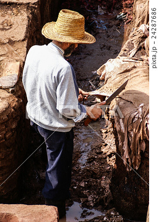 Fez, Morocco. The tannery souk of weavers  24287686
