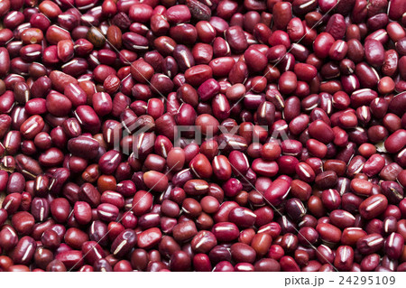 Various Grains, Seeds and Nuts Various Grains, Seeds and Nuts 24295109