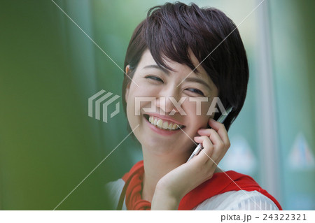 通話　女性 24322321