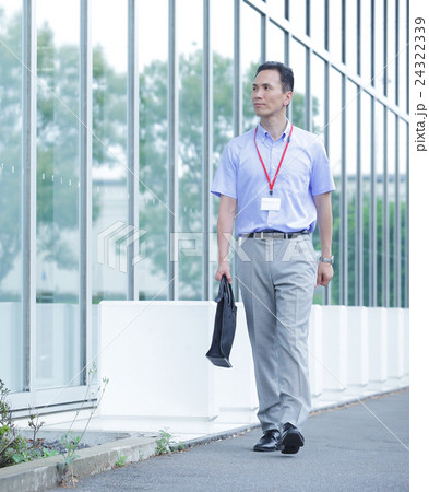 オフィス　ビジネスイメージ 24322339