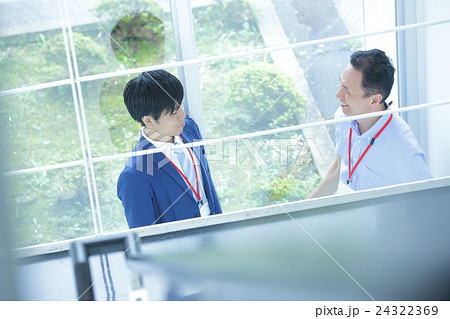 オフィス　ビジネスイメージ 24322369