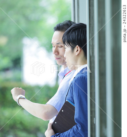 オフィス　ビジネスイメージ 24322613