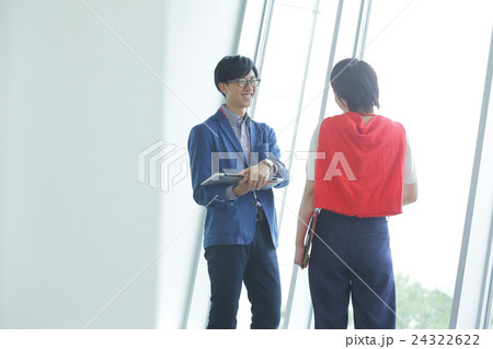 オフィス　ビジネスイメージ 24322622