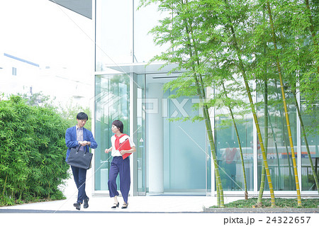 オフィス　ビジネスイメージ 24322657