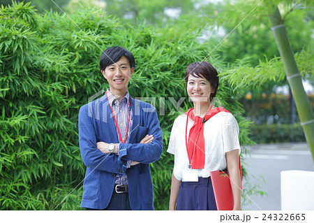 男女　ポートレート 24322665