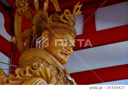 高野山壇上伽藍の増長天 24330427