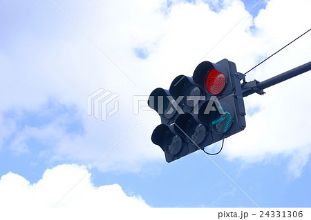 青空と赤信号 24331306